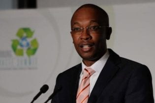 Mpho Parks Tau image