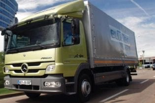 Mercedes-Benz Atego image