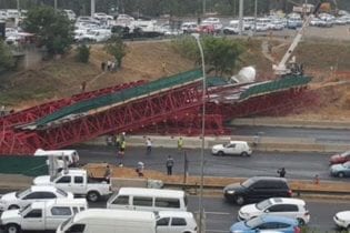 M1 Bridge collapse