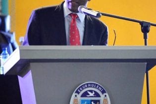 Ekhuruleni mayor