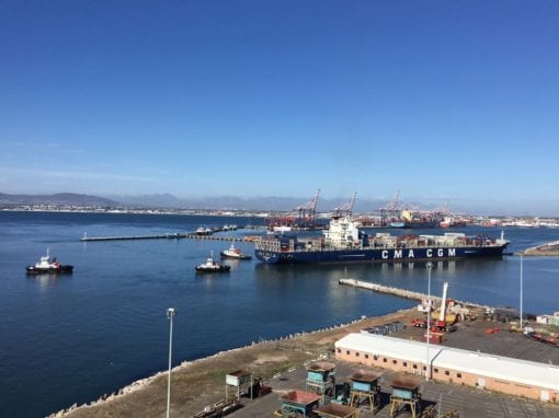 The bow of CMA CGM SAMSON struck bottom at the entrance to the Cape Town Container Terminal, while the stern remained afloat.