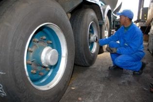 Truck Tyres image