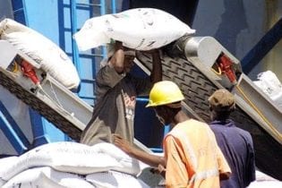 Fertilizer discharge at Kenya Mombasa Port