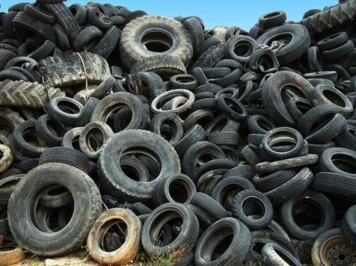 Waste tyres image