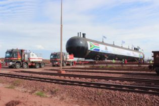 Saldanha Terminal-600 ton gas tanker