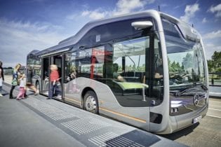 Mercedes-Benz Future Bus with Citypilot