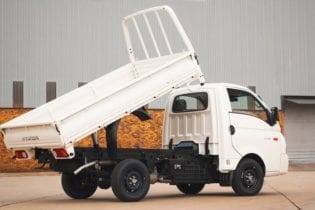 Hyundai tipper