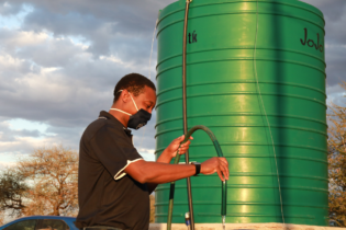 De Beers providing much-needed water to its host communities in Limpopo.