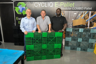 Klaus Plenge MD Tetra Pak Southern Africa_Graham Colman MD Cycliq and Masale Manoko Sustainability Manager Tetra Pak