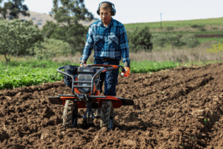 Larry Morris, Husqvarna Area Business Manager for the Western Cape