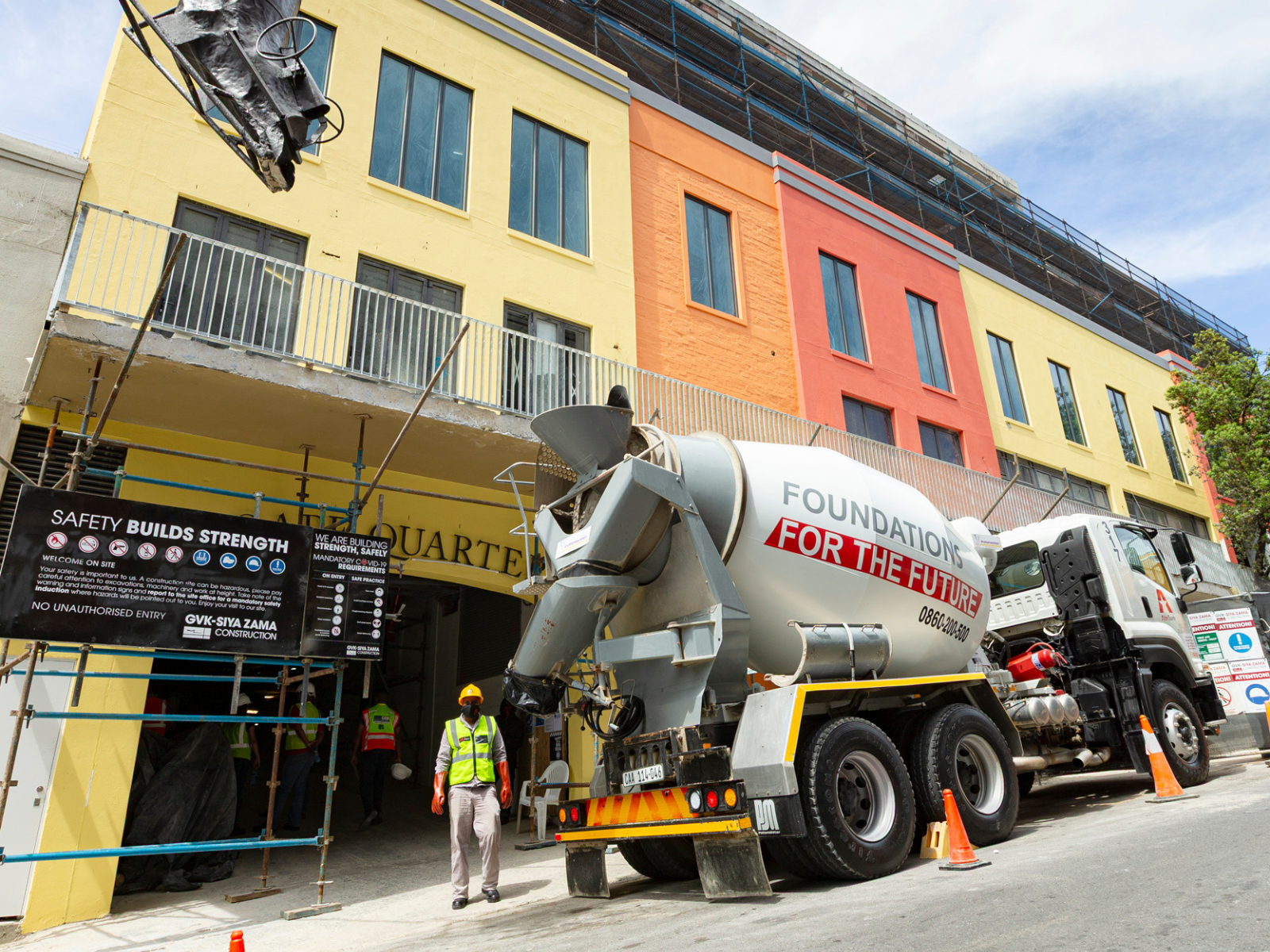 AfriSam construction truck for cement pouring