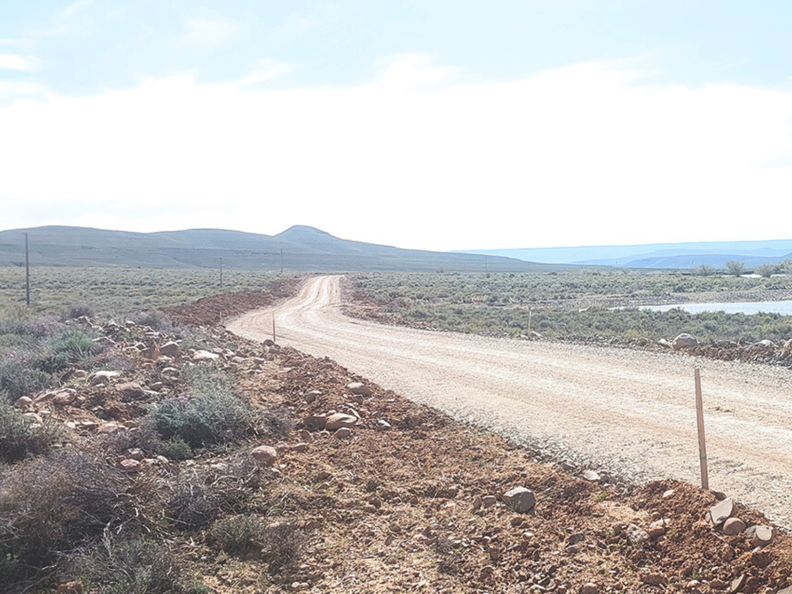 Karreebosch Wind Farm facility, Concor ensures careful management of the road servitude