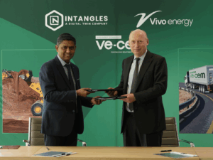 Signing ceremony between Vivo Energy and its partner Intangles at launch of ve-cem