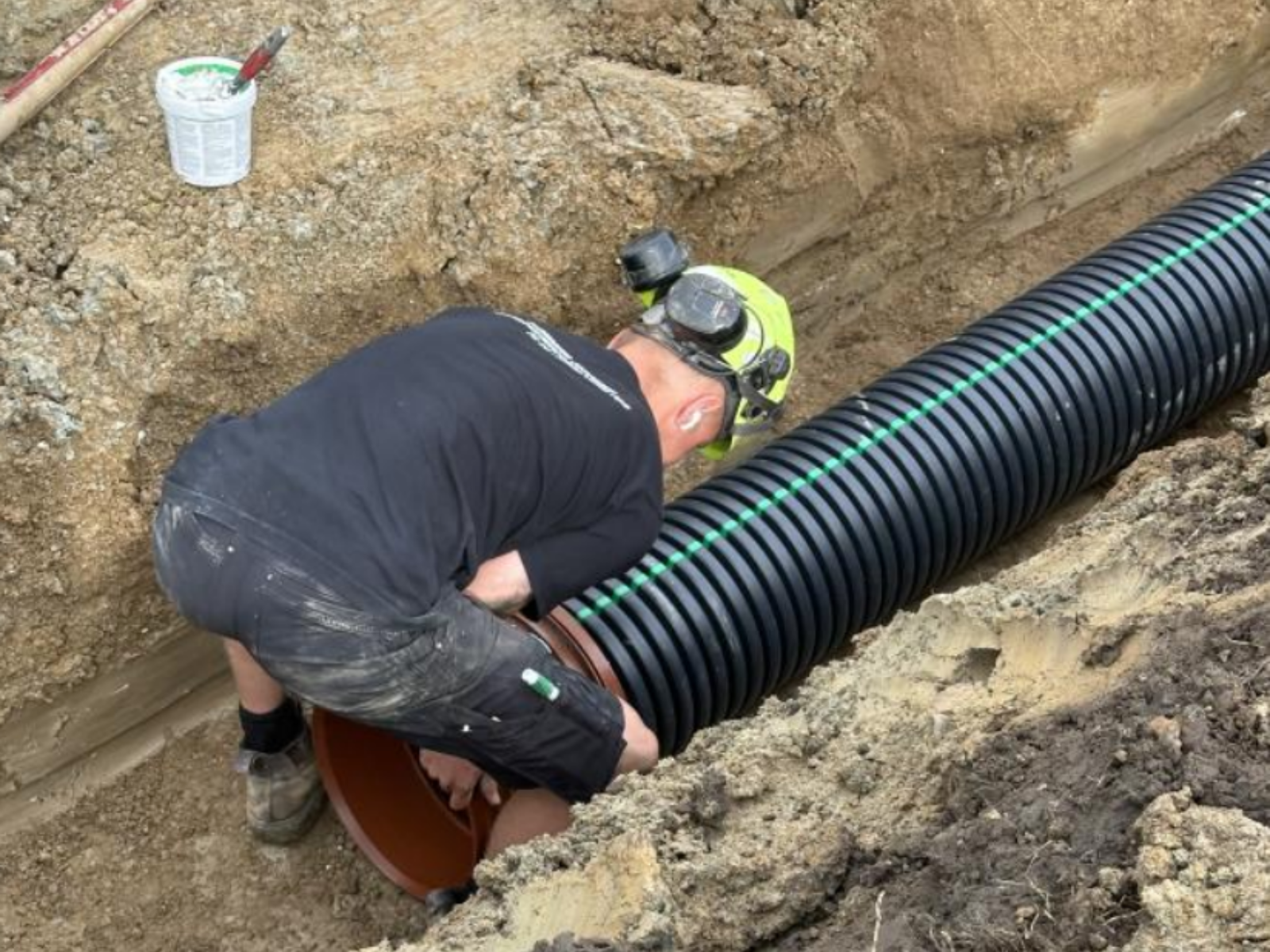 Testing a 315 mm twin wall pipe with 50% recycled material SAPPMA