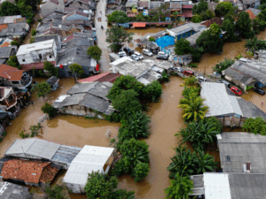 flooding around houses health impact