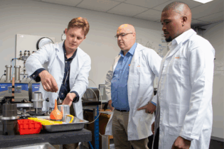 Gregory Mc Donald, Tinus Grobler, and Sthembiso Hadebe SRK Consulting