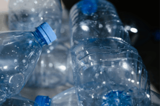 plastic recycling with RevoWaste