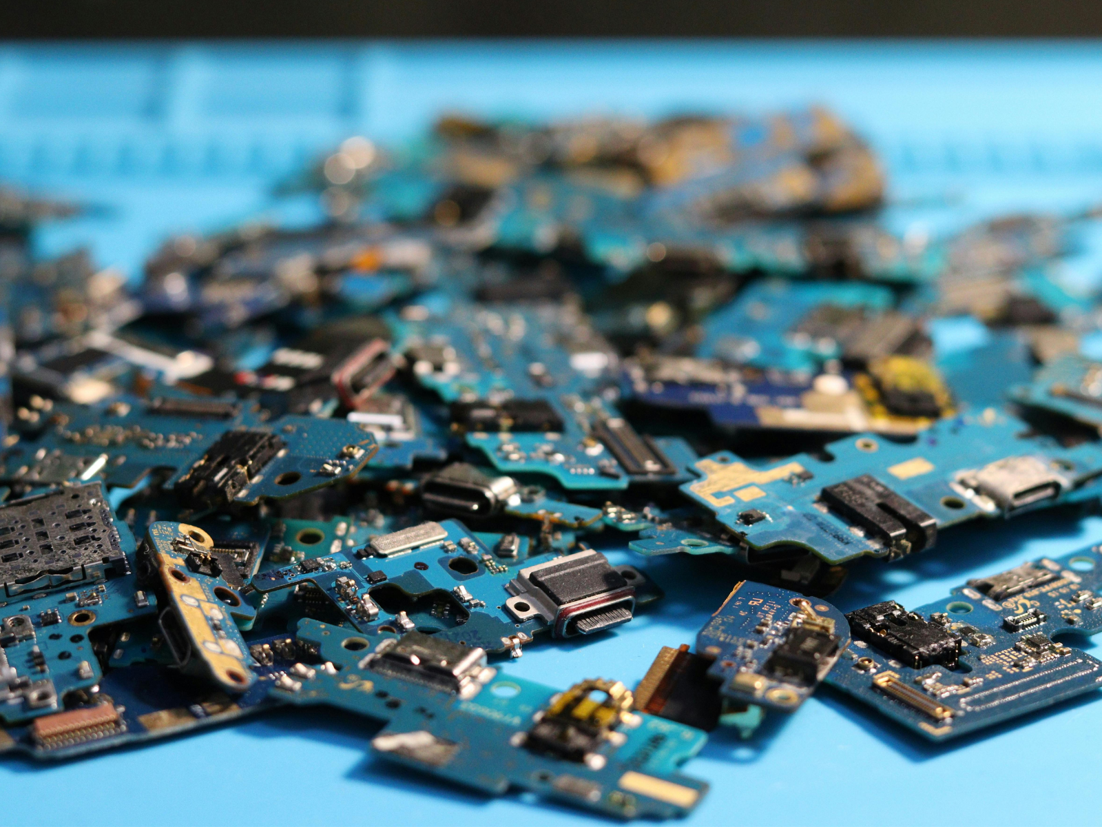 reusing cellphone and computer parts - ewaste