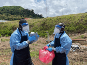 TUFTS students completing wastewater measurement