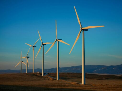 Green Electricity with renewable energy farms