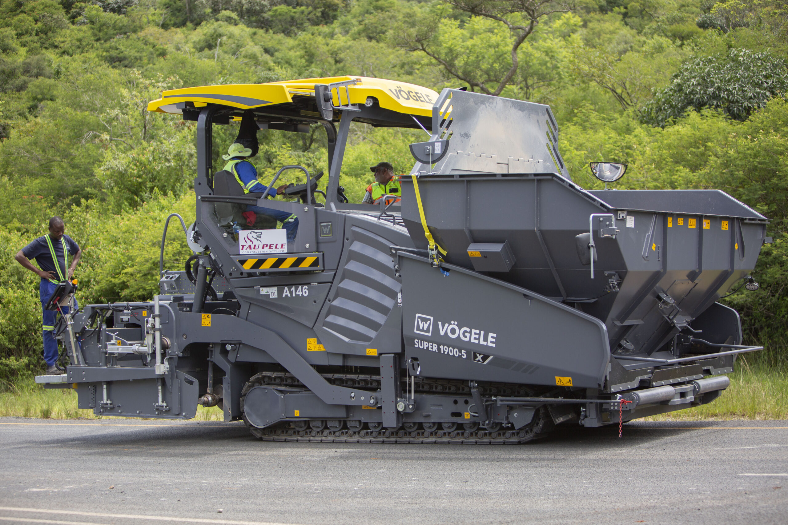 Vogele S1900-5 X Paver
