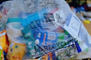 plastic recycling by waste pickers