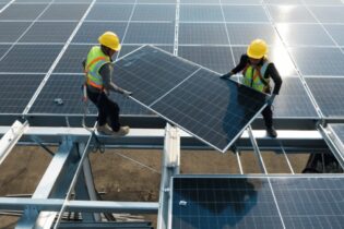 Solar installation for green energy production