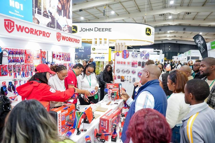 Workpro workshop at Big 5 Construct expo