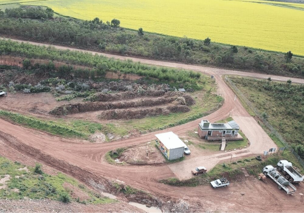 Bontebok Landfill site with buildings on the land
