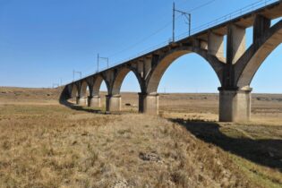 Harrismith raised railway line