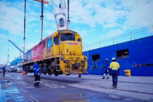 Traxtion Locomotives delivery South African
