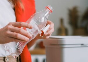 recycling plastic bottle by removing the label