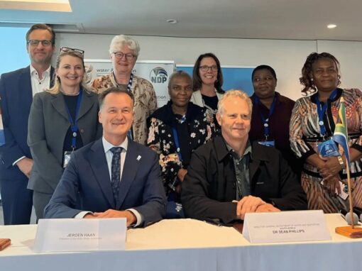 The Declaration of Intent was signed Dr Sean Phillips, Director-General and Jeroen Haan, President of the Dutch Water Authorities (Unie van Waterschappen).