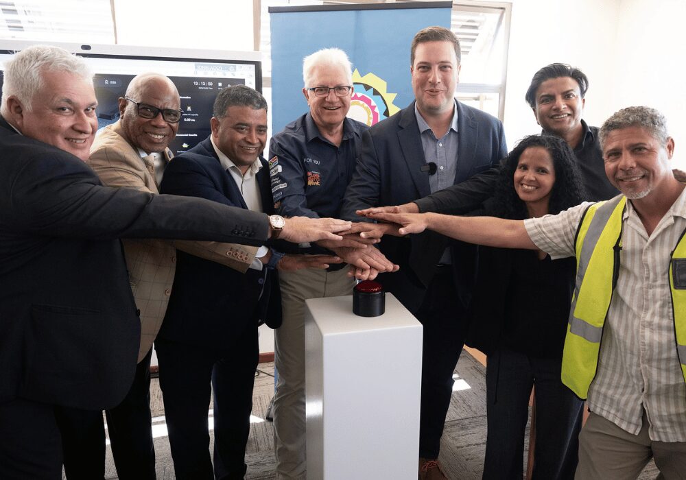 The Helderhoop switch on with the Mayor of Cape Town